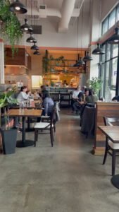 CrackleMi – Vietnamese Grill