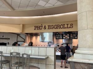 3 Girls Eggrolls