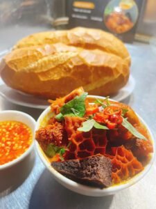 Lua Vietnamese Restaurant